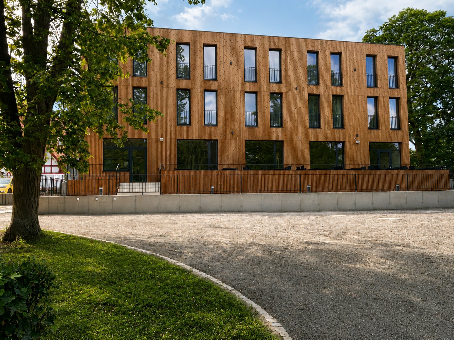 Hotel Javorka obklopený parkem