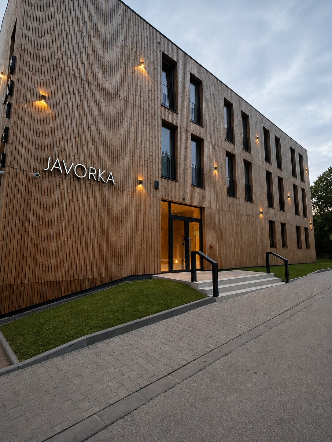 Vstupní část Hotelu Javorka